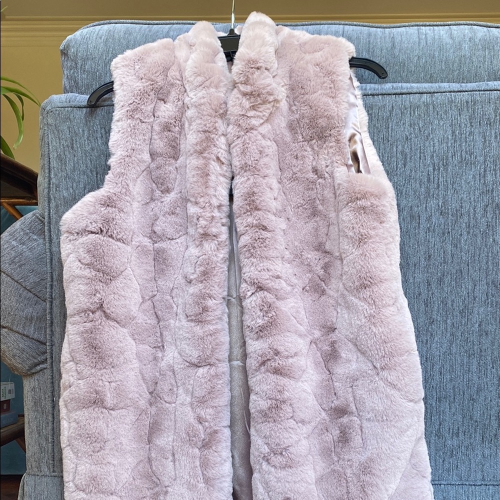 Plush Mauve Faux Fur Vest